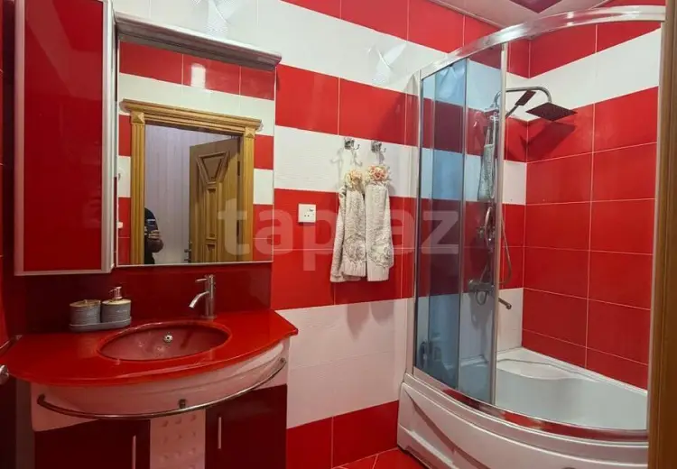 3 otaqlı mənzil , Bakı