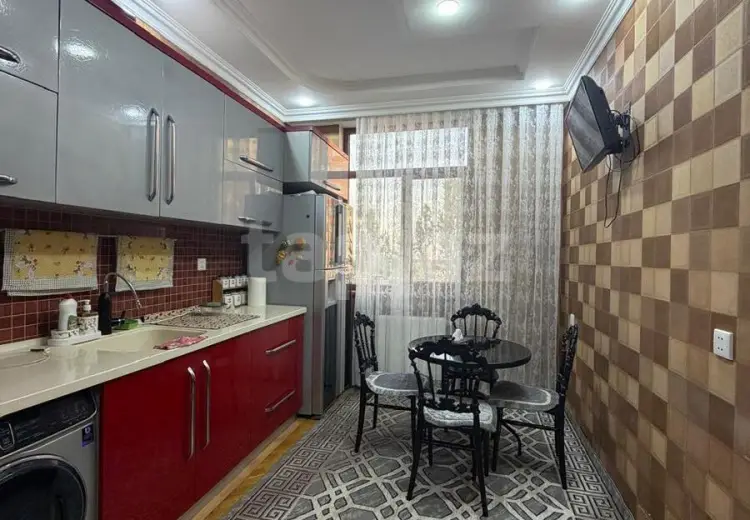 3 otaqlı mənzil , Bakı