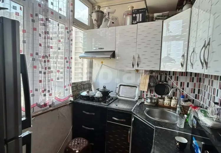 3 otaqlı mənzil , Bakı