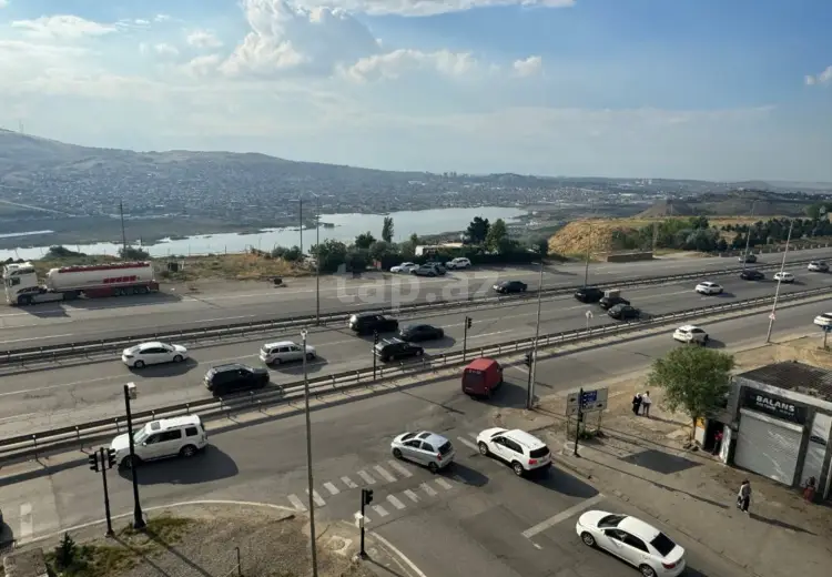 3 otaqlı mənzil Kirayə (aylıq), Bakı