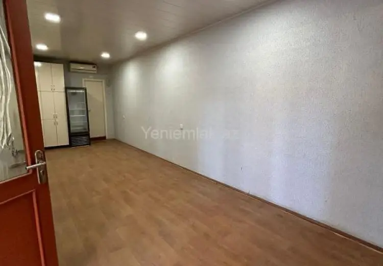 40 m² Obyekt / Ofis Satılır, 8-ci mikrorayon, Sumqayıt