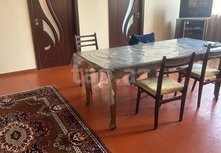 3 otaqlı mənzil , Qusar