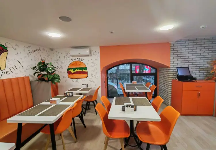 100 m² Obyekt / Ofis Kirayə (aylıq), Səbail, Bakı