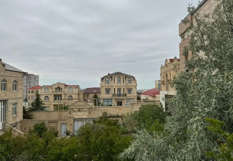 6 otaqlı mənzil Satılır, Badamdar qəs., Səbail, Bakı