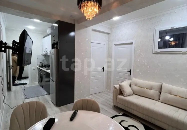 3 otaqlı mənzil , Xırdalan