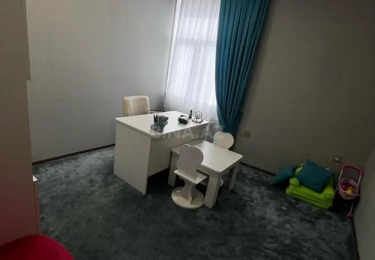 1200 m² Obyekt / Ofis Satılır, Binəqədi, Bakı