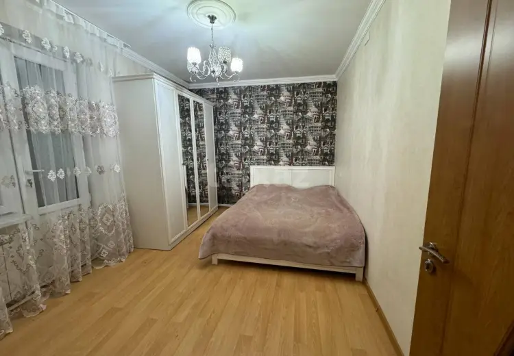 3 otaqlı mənzil , Bakı