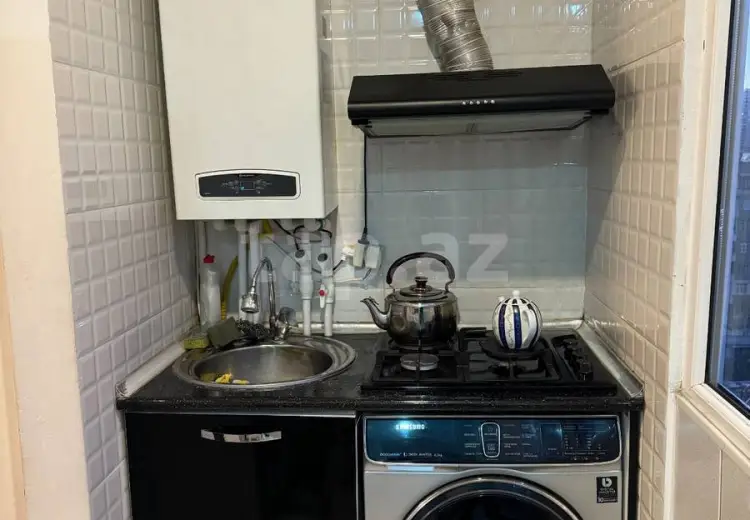 3 otaqlı mənzil , Bakı