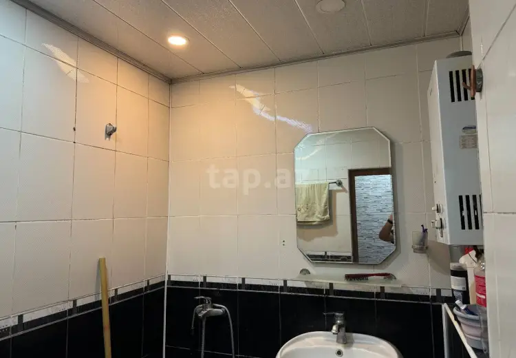 3 otaqlı mənzil , Bakı