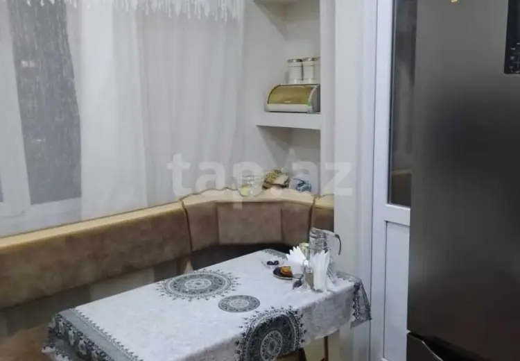 3 otaqlı mənzil , Xırdalan