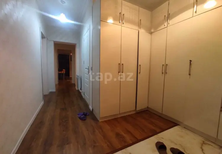 3 otaqlı mənzil , Bakı