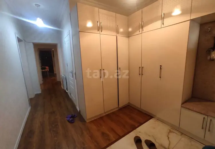 3 otaqlı mənzil , Bakı