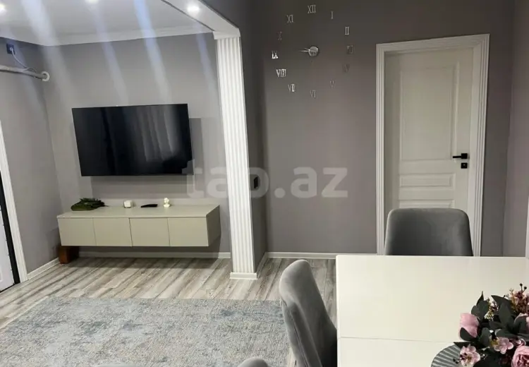 3 otaqlı mənzil , Səbail, Bakı