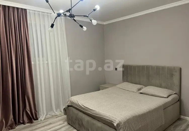 3 otaqlı mənzil , Səbail, Bakı