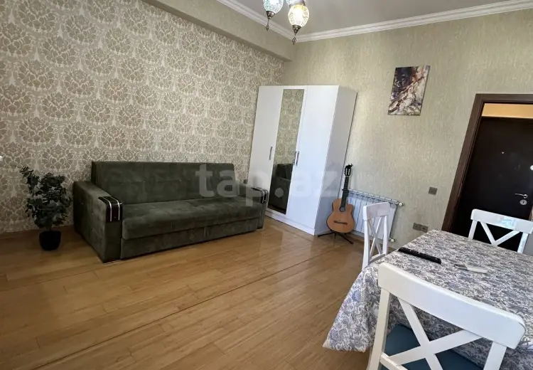 3 otaqlı mənzil , Xırdalan