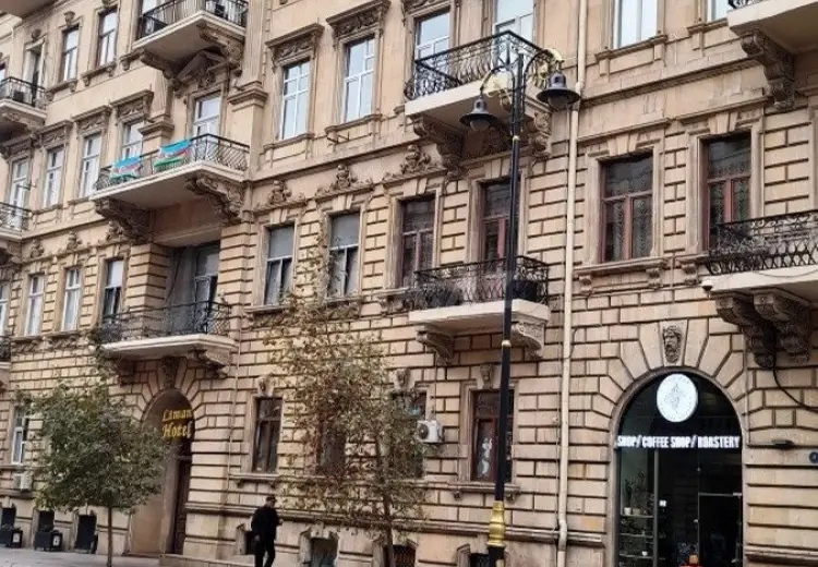 75 m² Obyekt / Ofis Kirayə (aylıq), Səbail, Bakı