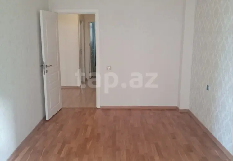 3 otaqlı mənzil , Xırdalan