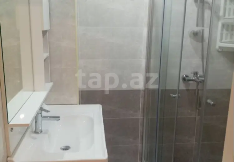 3 otaqlı mənzil , Xırdalan