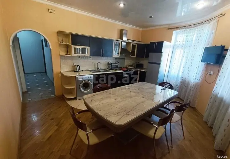 3 otaqlı mənzil , Bakı