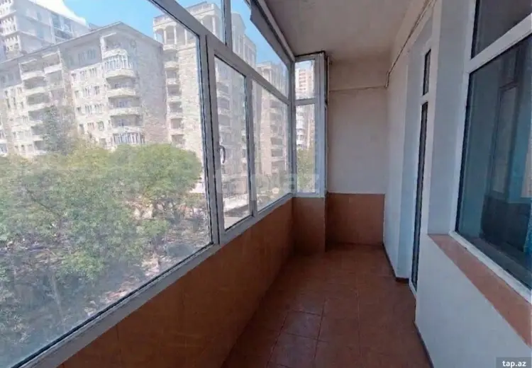 3 otaqlı mənzil , Bakı