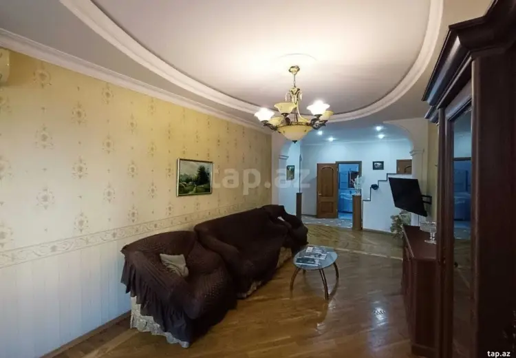 3 otaqlı mənzil , Bakı