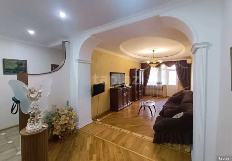 3 otaqlı mənzil , Bakı