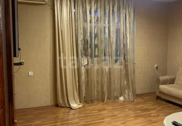 3 otaqlı mənzil , Bakı