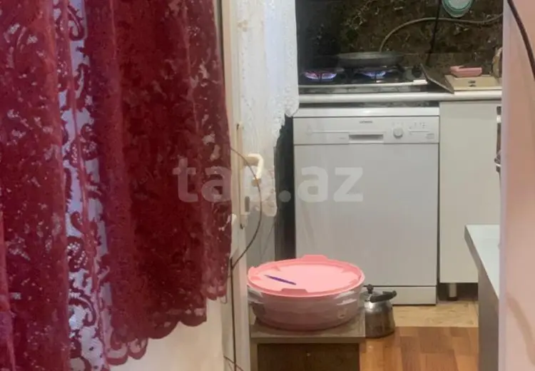 3 otaqlı mənzil , Bakı