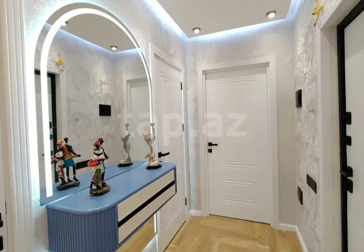 3 otaqlı mənzil , Bakı