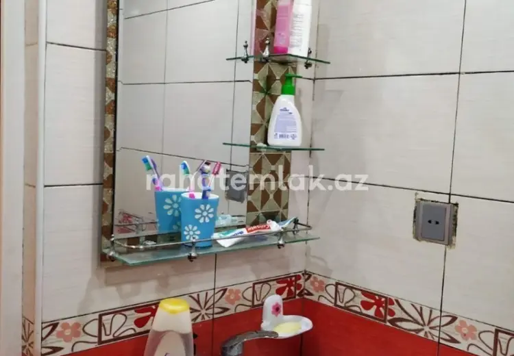 2 otaqlı mənzil Satılır, Bakı