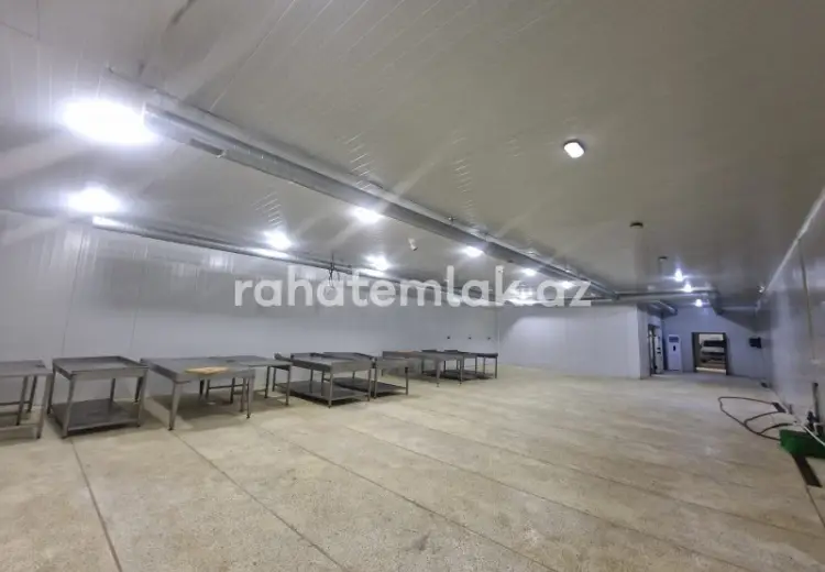 1200 m² Obyekt / Ofis Kirayə (aylıq), Suraxanı, Bakı