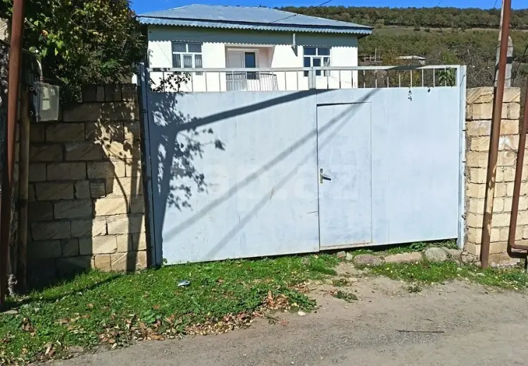 3 otaqlı mənzil , Lerik