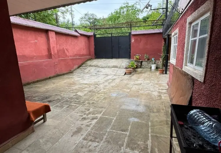 3 otaqlı mənzil , Qusar