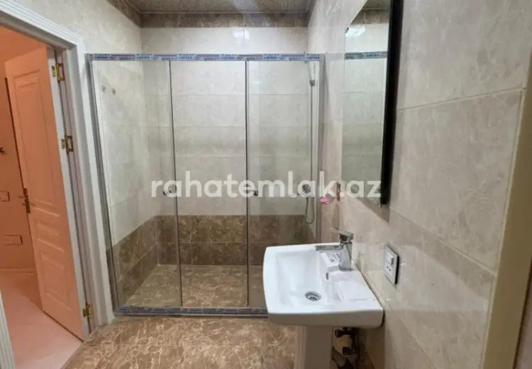 2 otaqlı mənzil Satılır, Bakı