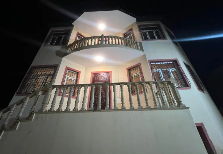 7 otaqlı mənzil Satılır, Badamdar qəs., Səbail, Bakı