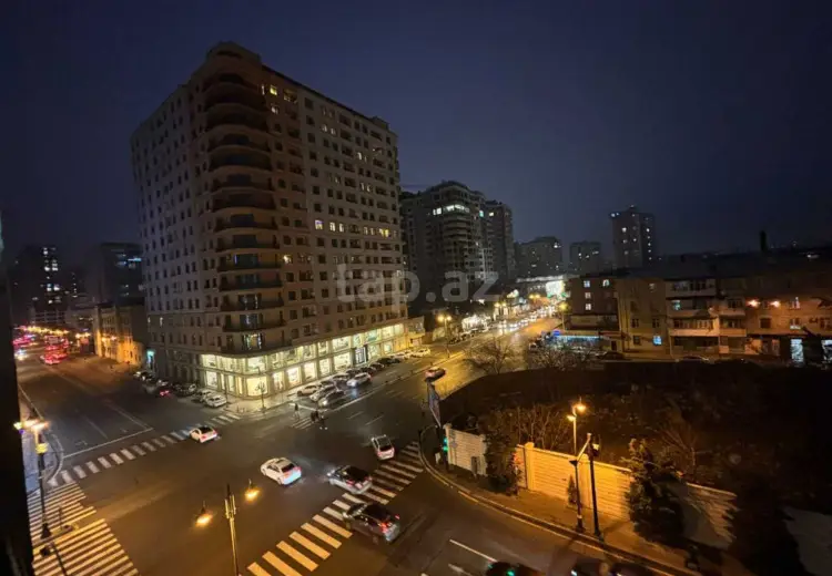 3 otaqlı mənzil , Bakı