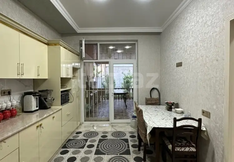 3 otaqlı mənzil , Gəncə