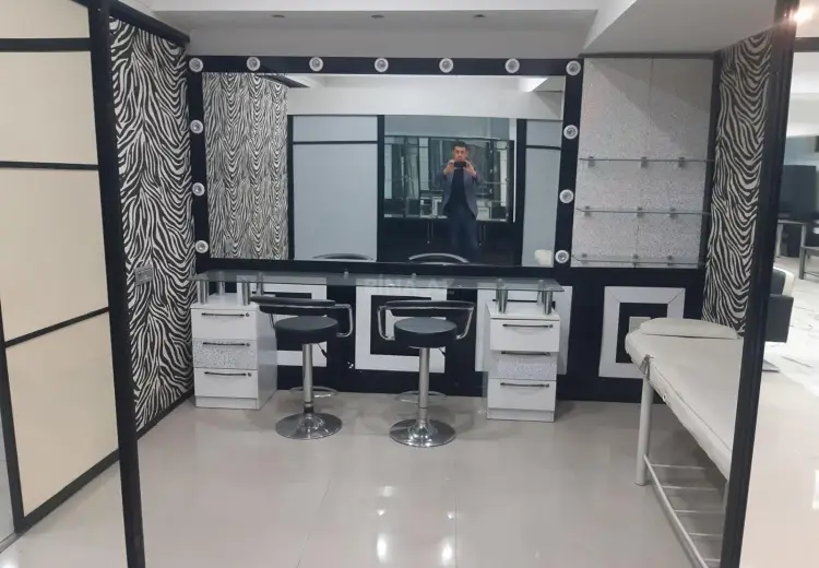 260 m² Obyekt / Ofis Satılır, Yasamal qəs., Yasamal, Bakı