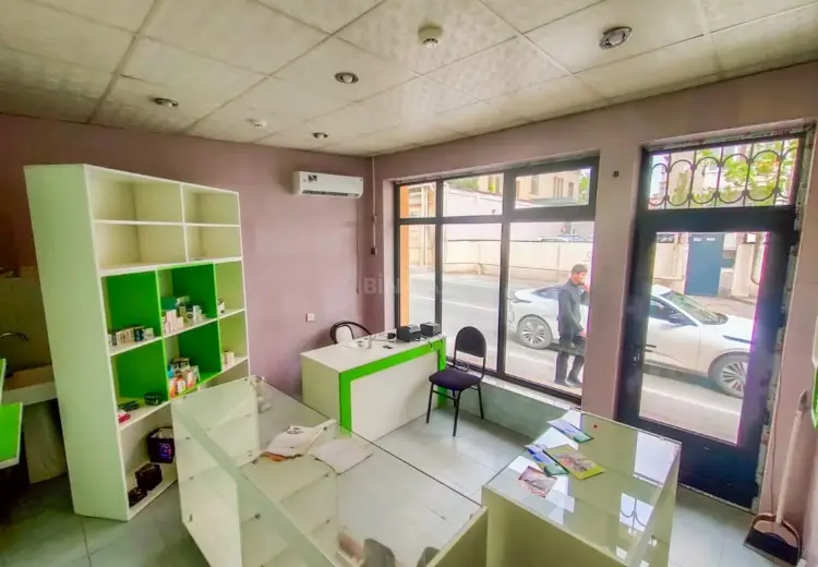 100 m² Obyekt / Ofis Satılır, 6-cı mikrorayon, Binəqədi, Bakı