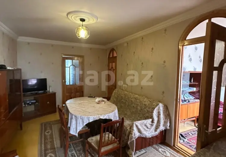 3 otaqlı mənzil , Gəncə