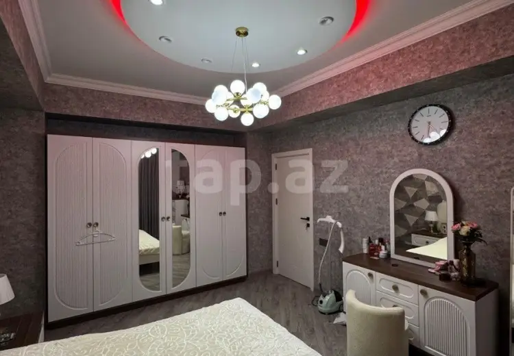 3 otaqlı mənzil , Badamdar qəs., Səbail, Bakı