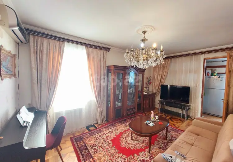 3 otaqlı mənzil , Bakı