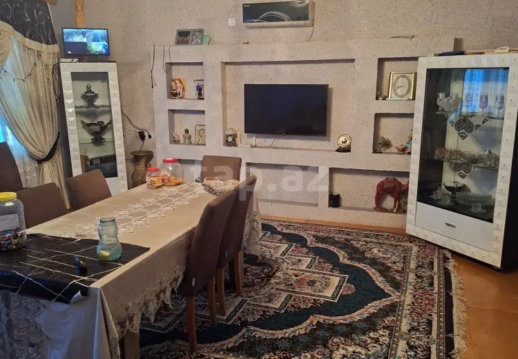 3 otaqlı mənzil , Xızı