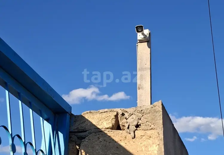 3 otaqlı mənzil , Xızı