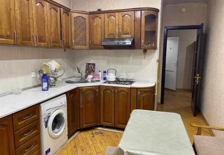 3 otaqlı mənzil Kirayə (aylıq), Bakı