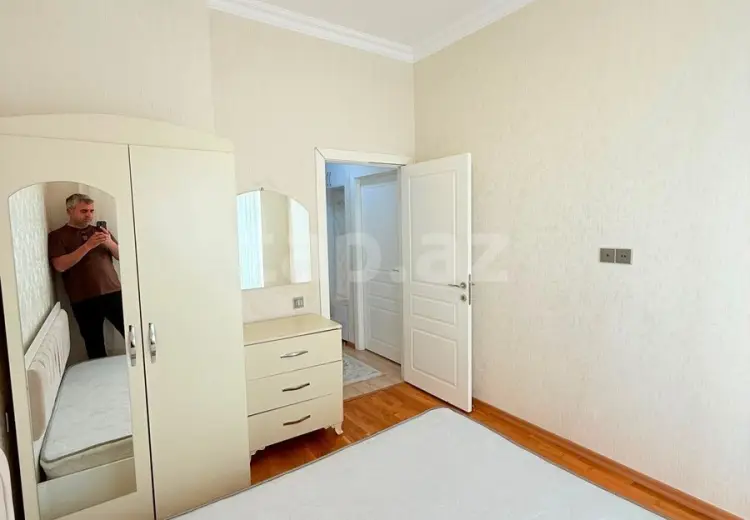 3 otaqlı mənzil , Xırdalan