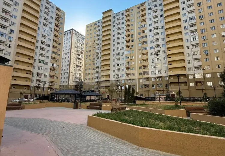 3 otaqlı mənzil , Xırdalan