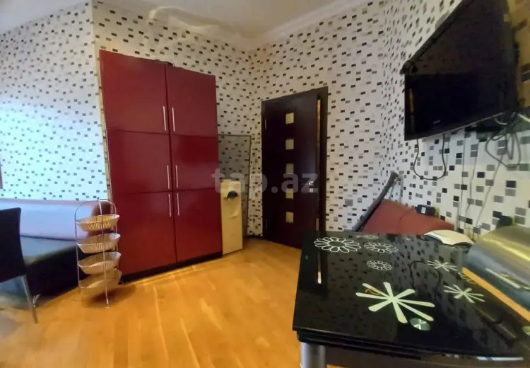 3 otaqlı mənzil , Bakı