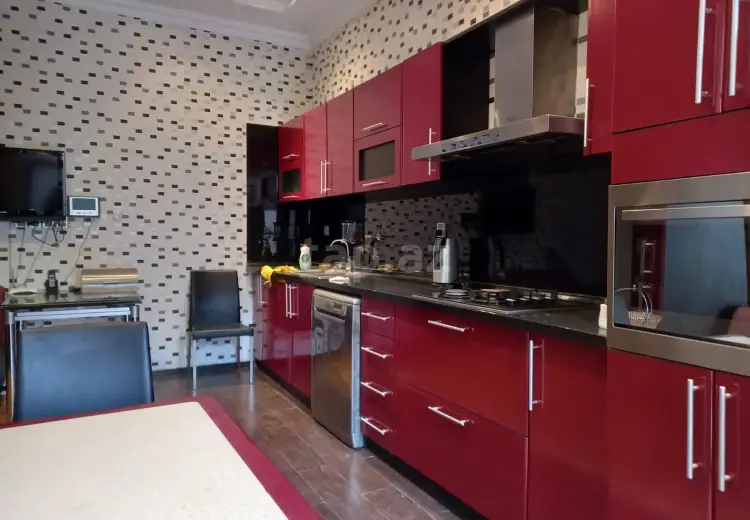 3 otaqlı mənzil , Bakı