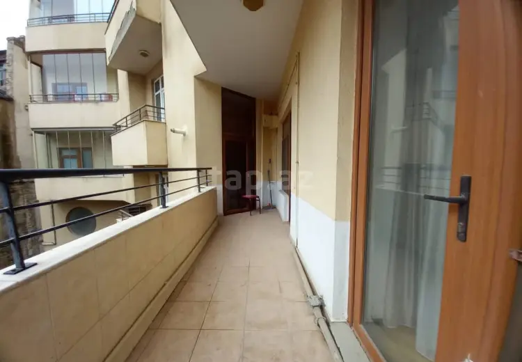3 otaqlı mənzil , Bakı